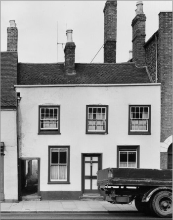 The “old house at the top of High Street” in 1958,<br>home of her great-grandfather,<br>shoemaker John James