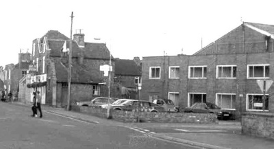 Warner’s Garage with Market House before 1987