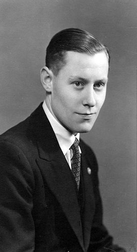 Almer, 1933 aged 21