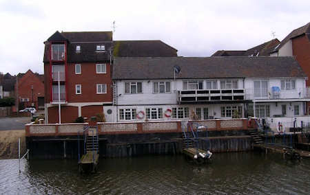 Boat-builder Shakespeare’s house is now surrounded<br>by a new development (Author 2010)