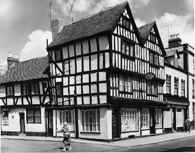 92 Church Street is the right-hand gabled<br>building. This is the oldest photograph<br>of the building in THS archive