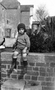 Halsey’s son, Neville<br>outside the Abbey Mill<br>circa 1929